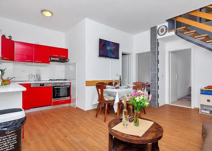 Dom wakacyjny Nadea - With Private Pool Makarska